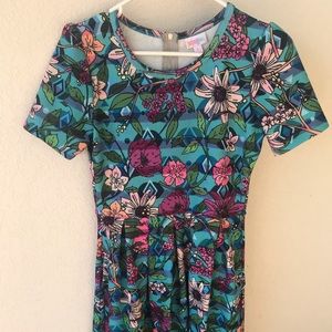 Small Lularoe Amelia dress